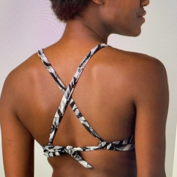 PrAna Regan Bikini top Black springtime foliage - Picture 4 of 5